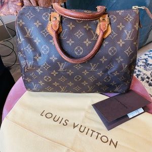 Louis Vuitton Monogram Speedy 30, 100% Authentic